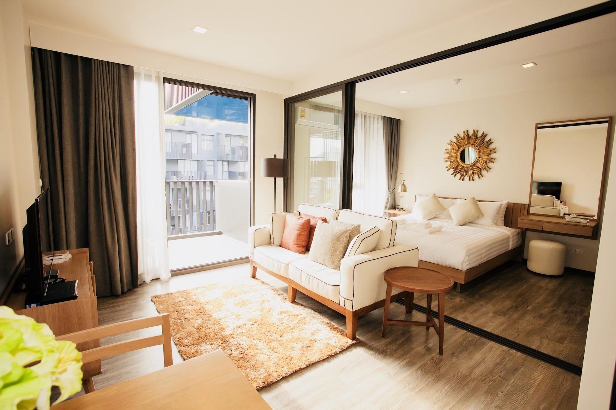 The Deck Condo Patong By Vip Buitenkant foto