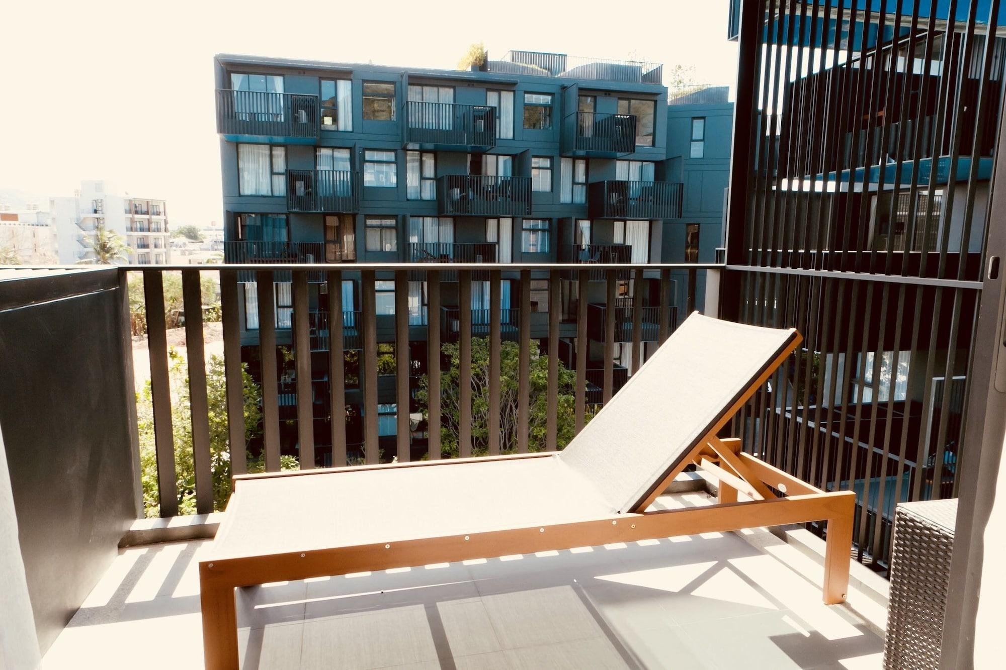 The Deck Condo Patong By Vip Buitenkant foto